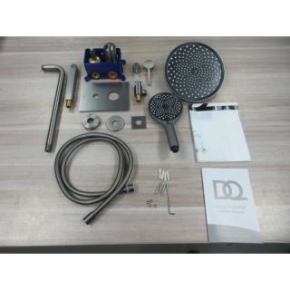 Душевая система DQ для ванны и душа Bonn встраиваемая с изливом графит (DA1705606)